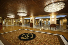Отель The Claridge Hotel  Атлантик-Сити
